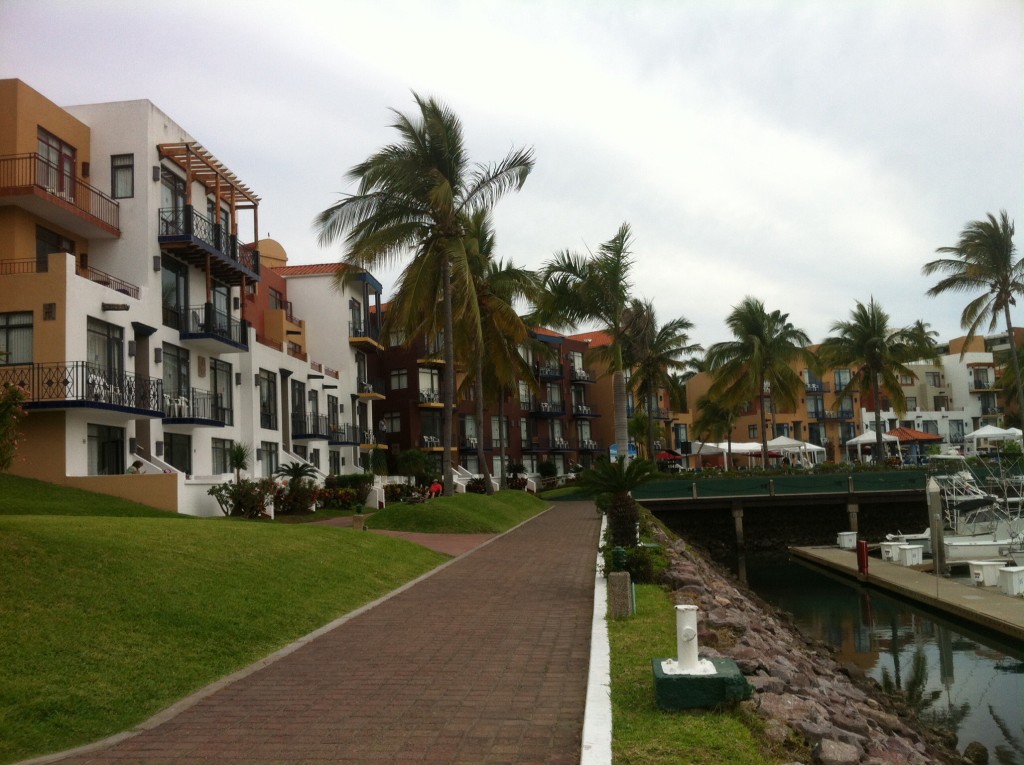The lovely grounds of Marina El CID 